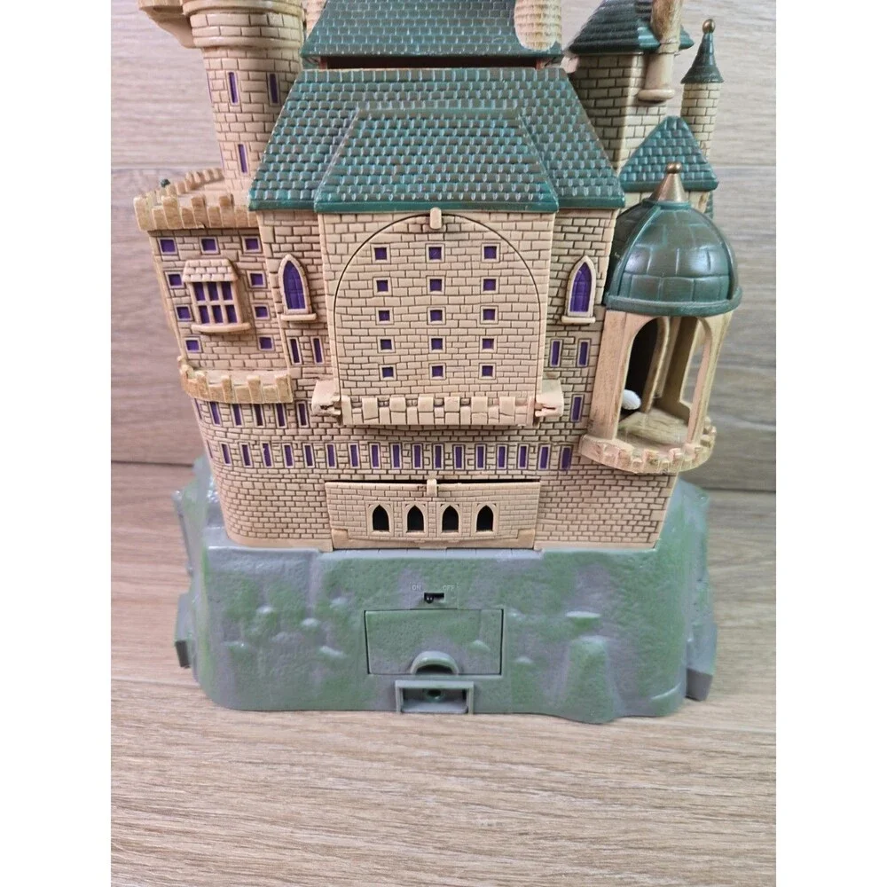 Harry Potter Hogwarts Castle Deluxe Playset 2001 Polly Pocket UNTESTED AS-IS